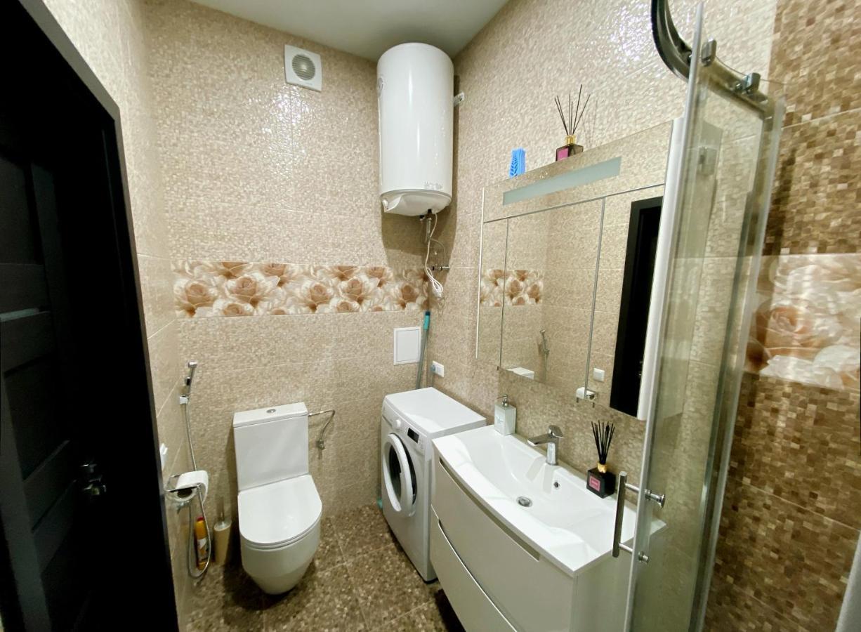 Italian Boulevard Modern Apartment Odessza Kültér fotó